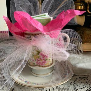 NWT Vintage Tea Cup & Saucer Set